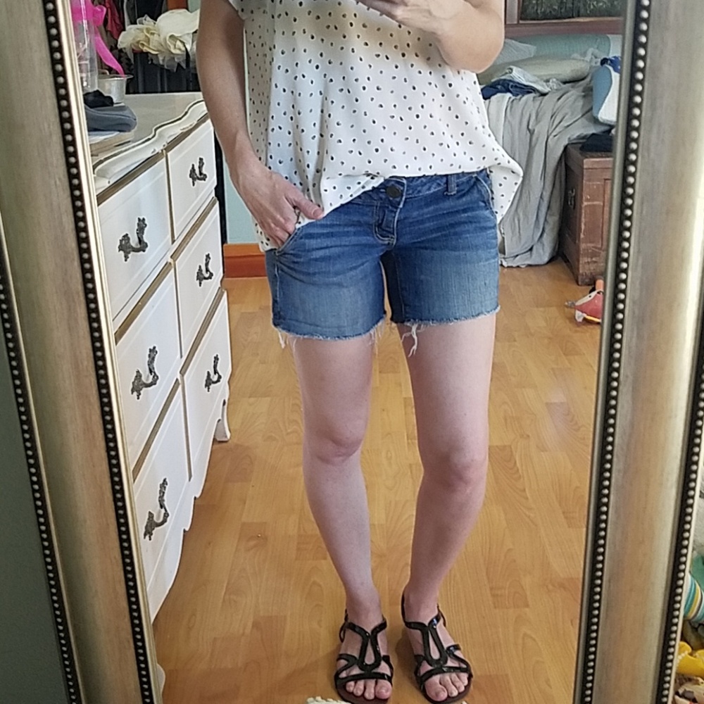 American Eagle shorts.